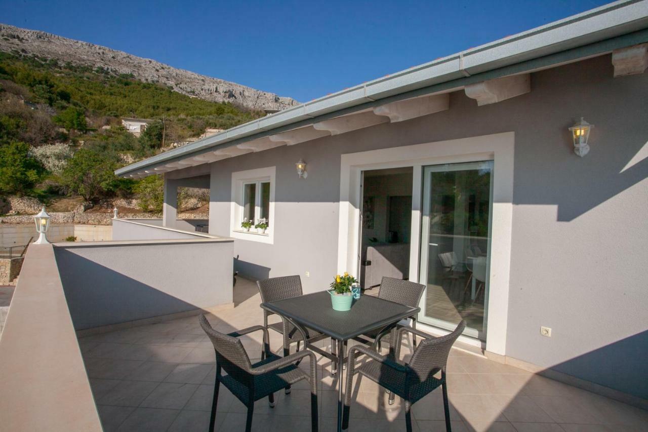 Luxury Sea View Apartment Jesenice  Dış mekan fotoğraf